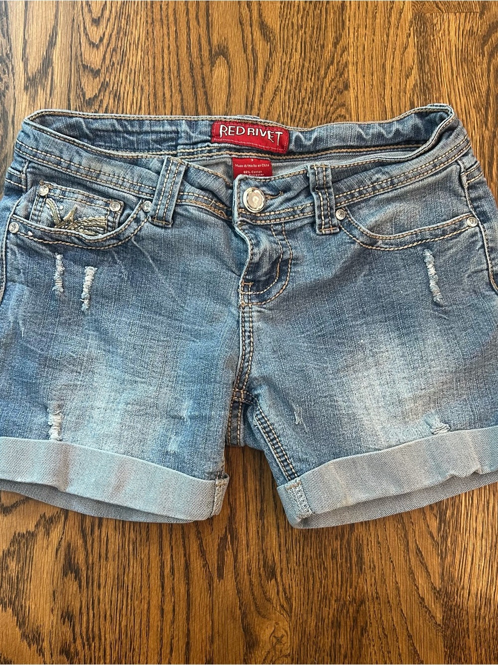 Y2K Red Rivet Embellished Low Rise Shorts - Picture 8 of 8